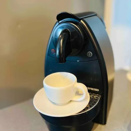 Le Red Light : 4 Prs, Clim, 300m Des Plages Αντίμπ