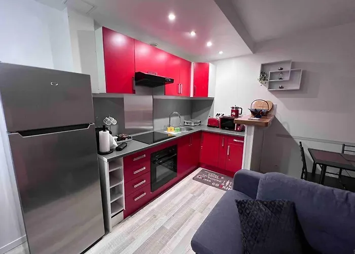 Le Red Light : 4 Prs, Clim, 300m Des Plages *