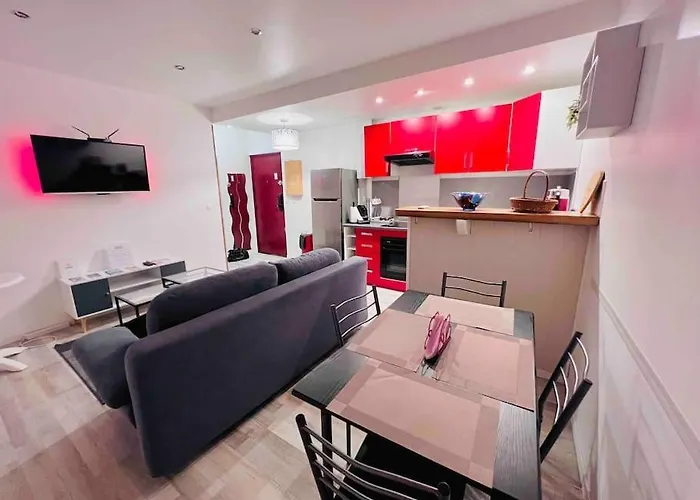 Le Red Light : 4 Prs, Clim, 300m Des Plages Apartment Antibes